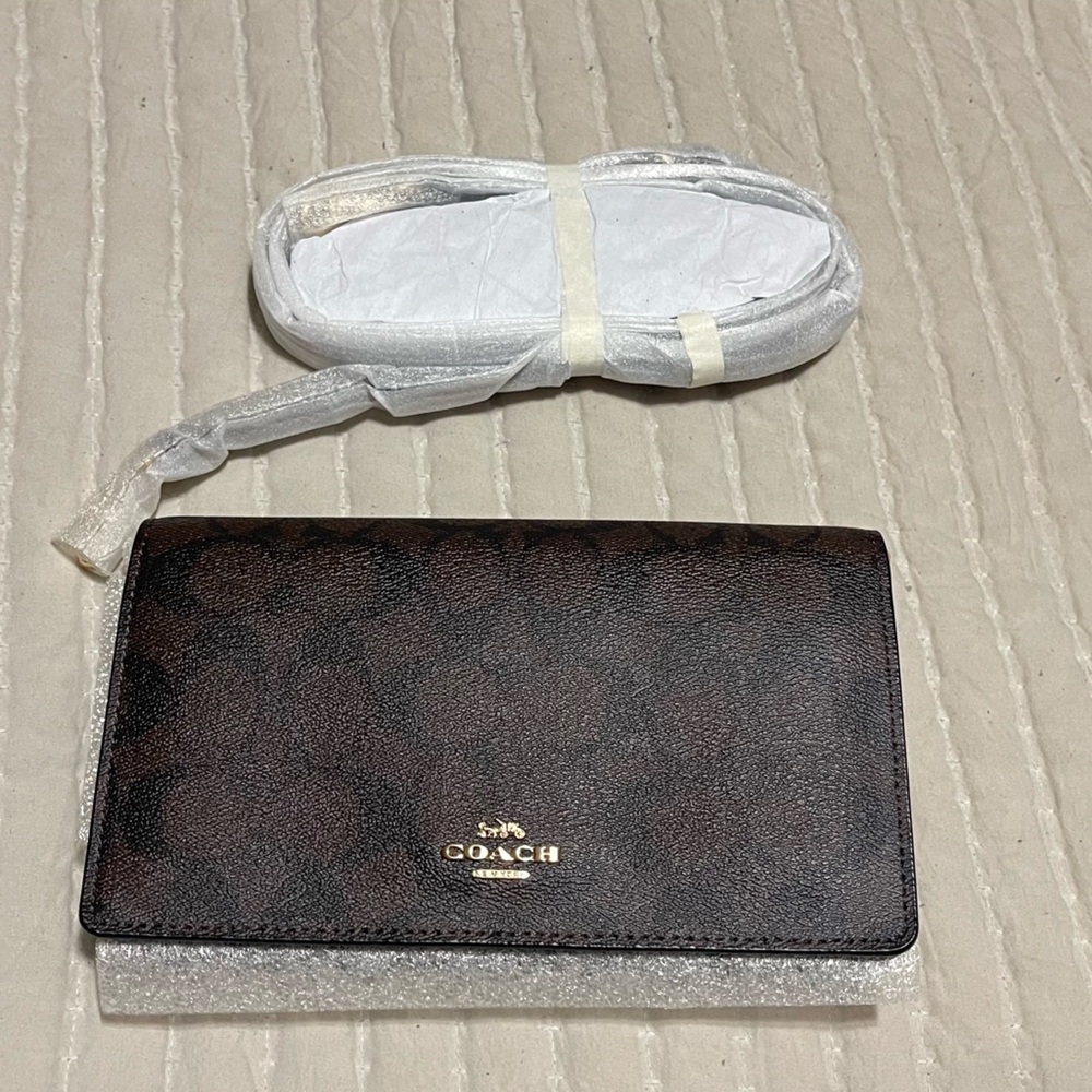 Authentic…Coach small shoulder bag